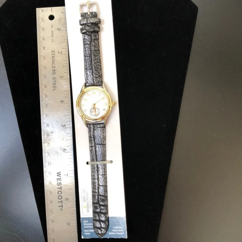 Fashion Watch in current larger face size